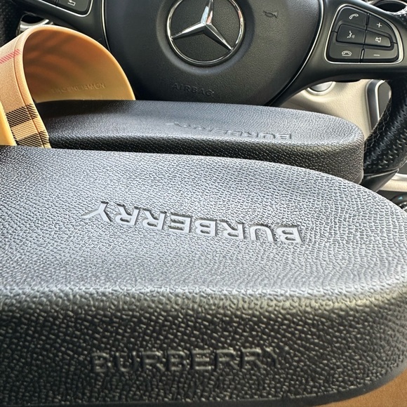 Burberry Check Slide - Picture 5 of 8
